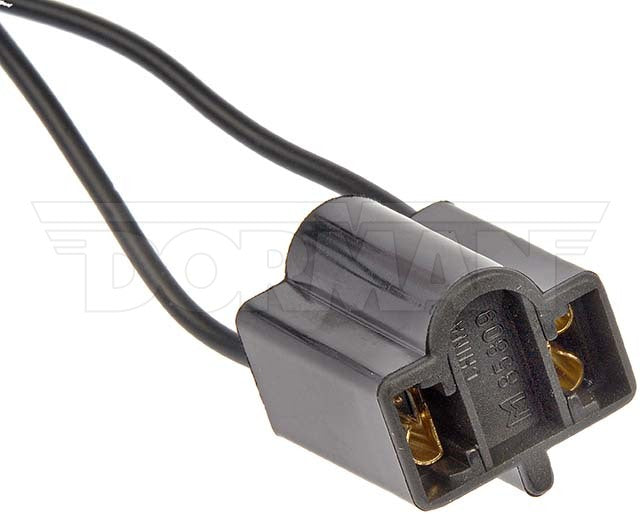 Toma de faro Dorman P/N 85809